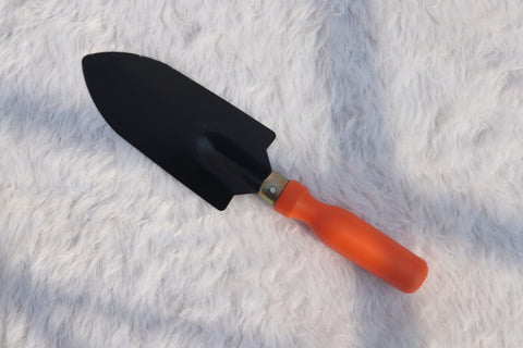 Trowel