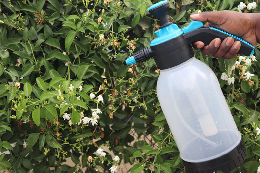 2 Litre Moon Sprayer - White